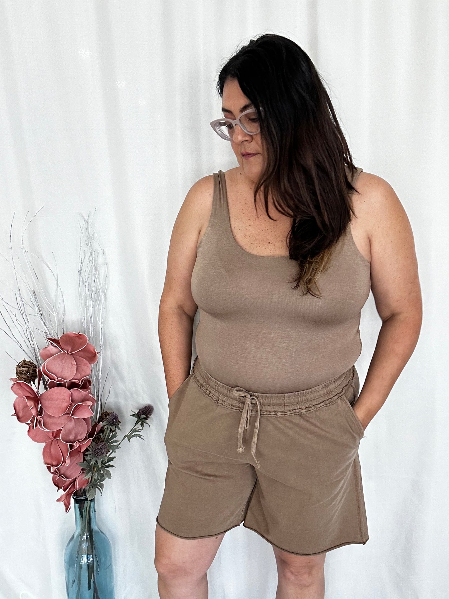 Casual Relaxation Knee Shorts Mocha