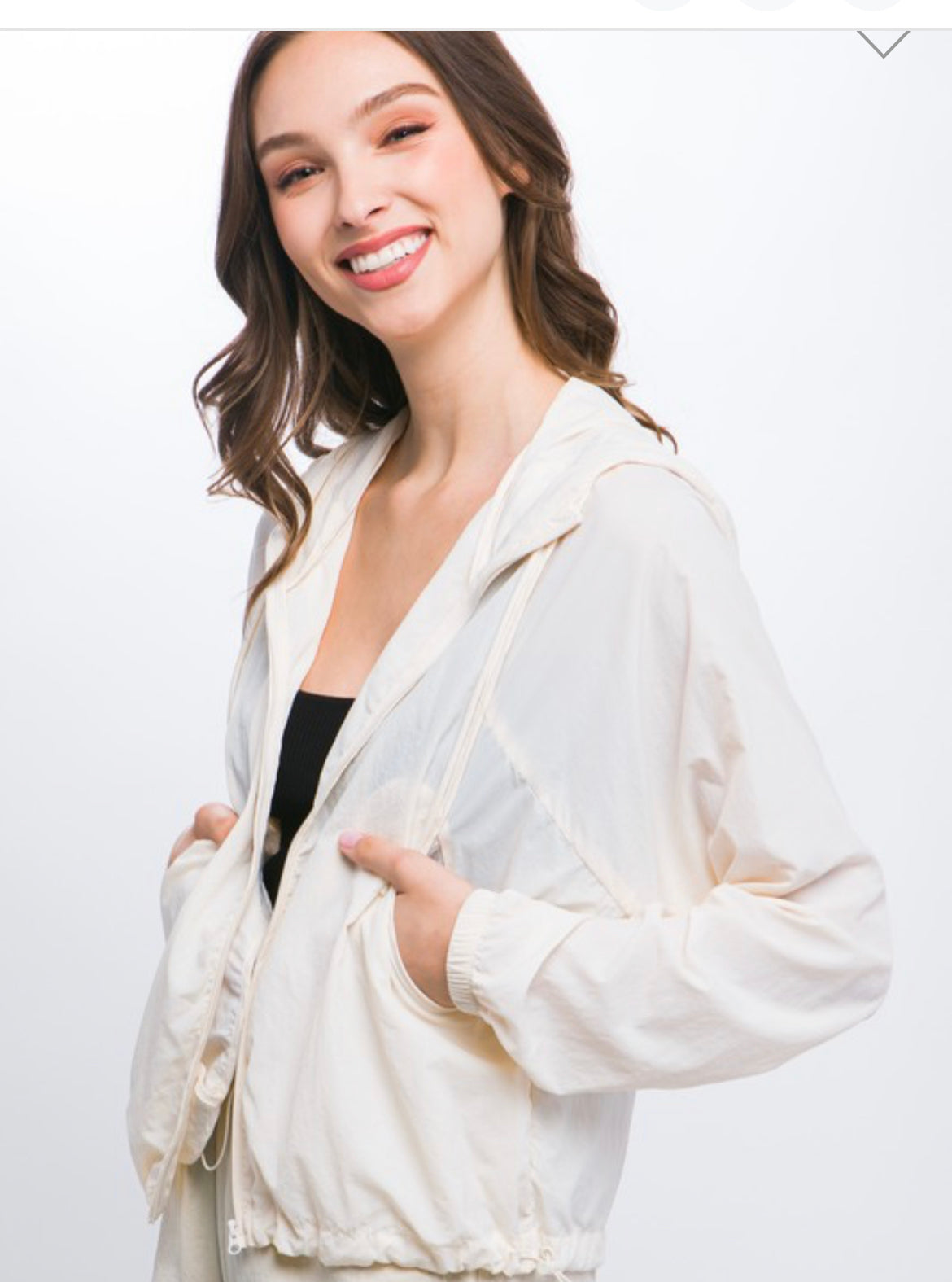 Windbreaker in Off White