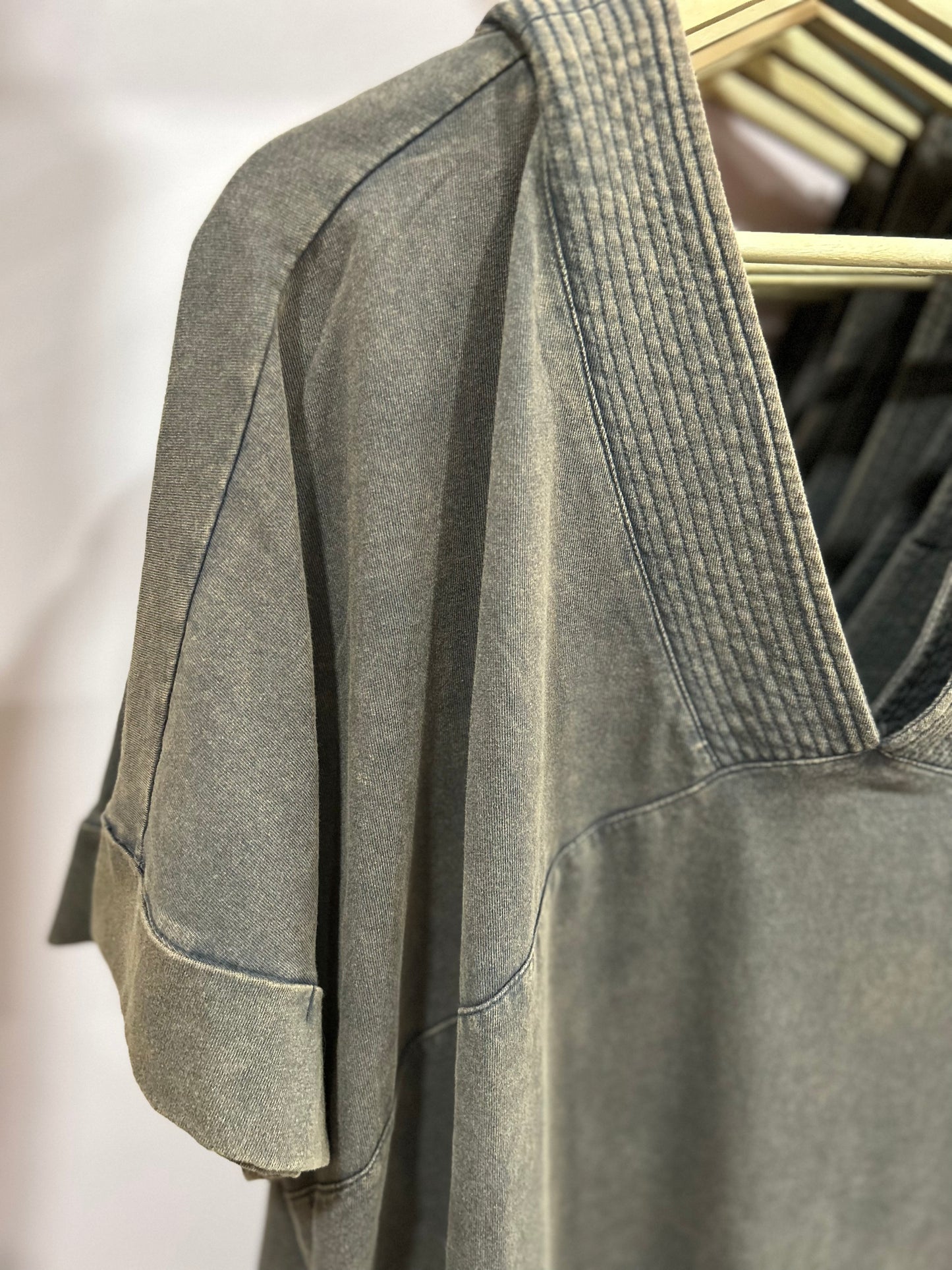 Curvy Cool Vibes in Charcoal