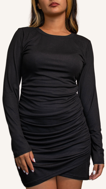 little black long sleeve dress