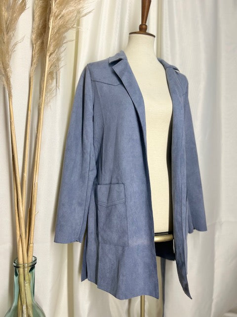 dusty blue coat with open front that can be tied with attached belt